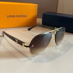 Louis Vuitton Gold Metal Frame Brown Sunglasses